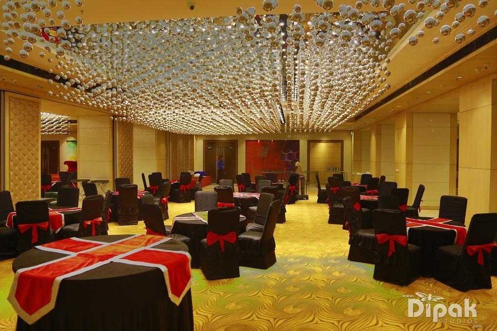 โฮเต็ล ดีไลต์ แกรนด์ Hotel ฟารีดาบัด ภายนอก รูปภาพ